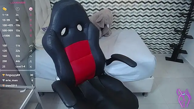 JAZMINLEVI online show from February 6, 5:56 am