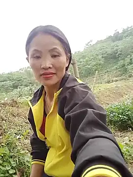 nhynhy11 online show from April 1, 4:24 am