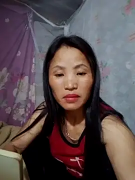 nhynhy11 online show from April 1, 1:41 pm