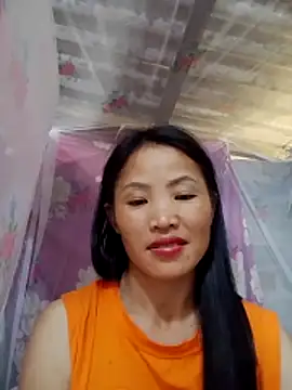 nhynhy11 online show from April 3, 1:58 am