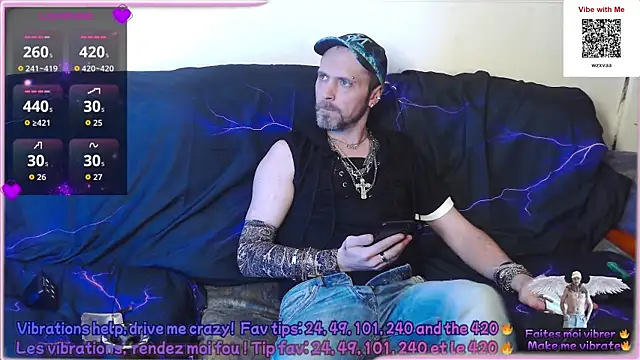 SwatRocShy online show from May 17, 3:15 am