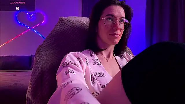 Katy Kar online show from March 4, 8:48 pm