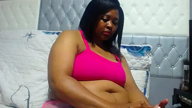 Snapshot of SEXYBUSTYEBONYXX chatting on May 23, 2:06 am SEXYBUSTYEBONYXX online show from May 23, 2:06 am