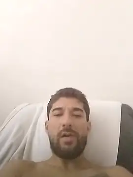 Camilo696903 online show from April 1, 3:42 pm