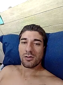 Snapshot of Camilo696903 chatting on June 3, 8:50 am Camilo696903 online show from June 3, 8:50 am