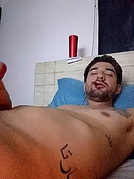 Snapshot of Camilo696903 chatting on July 3, 9:37 am Camilo696903 online show from July 3, 9:37 am