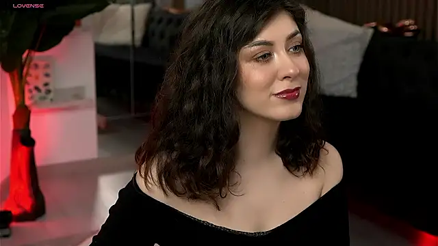 VansessaNyx online show from February 21, 9:05 pm