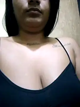 Snapshot of Zoe_Renata chatting on May 3, 9:59 am Zoe Renata online show from May 3, 9:59 am