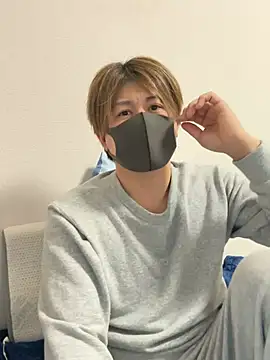 Snapshot of yu-maru chatting on February 28, 3:57 pm yu-maru online show from February 28, 3:57 pm