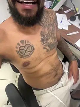 Thalyspreto online show from February 6, 3:15 pm