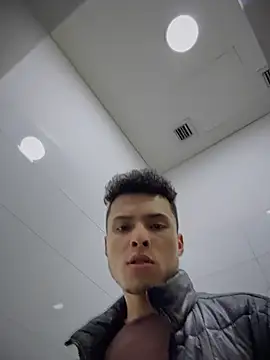 Eros lee online show from February 19, 11:56 pm