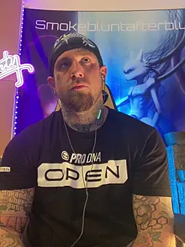 Smokebluntafterblunt online show from February 13, 11:56 pm