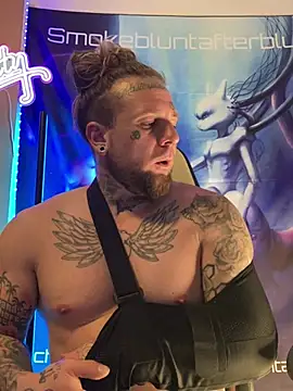 Smokebluntafterblunt online show from March 9, 6:39 am