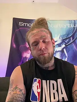 Smokebluntafterblunt online show from April 28, 9:09 pm