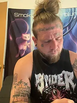 Smokebluntafterblunt online show from May 12, 11:29 am