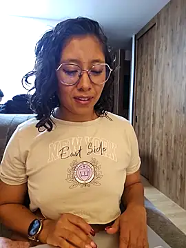 Camila Lopez1 online show from March 27, 3:45 am