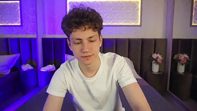 StefanBev online show from April 9, 8:47 pm