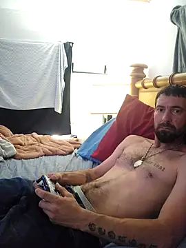 Snapshot of BPKTG chatting on February 15, 8:38 pm BPKTG online show from February 15, 8:38 pm