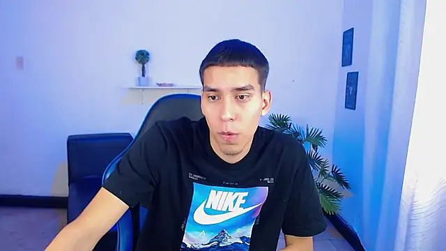 siimon18 online show from February 11, 1:16 pm