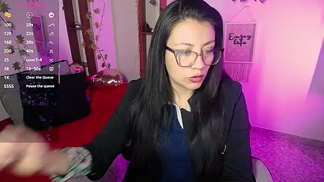 QueenRose94 online show from February 27, 12:27 pm