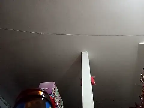 Snapshot of daniela_0514 chatting on March 15, 10:43 am daniela 0514 online show from March 15, 10:43 am