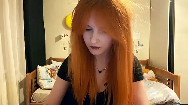 DynaLoom online show from April 3, 4:05 pm