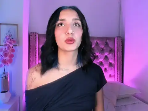 Aris Suarez online show from May 22, 4:30 am