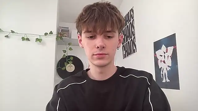 YourMilkyGuy online show from March 25, 2:12 pm