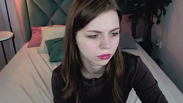 Snapshot of LesleySky chatting on March 9, 8:24 pm LesleySky online show from March 9, 8:24 pm