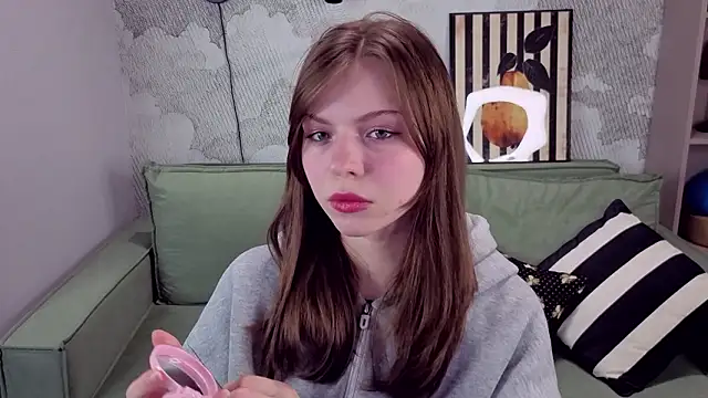 Snapshot of LesleySky chatting on March 14, 8:25 pm LesleySky online show from March 14, 8:25 pm