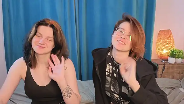 Snapshot of LatriceDosier chatting on April 14, 9:10 pm LatriceDosier online show from April 14, 9:10 pm