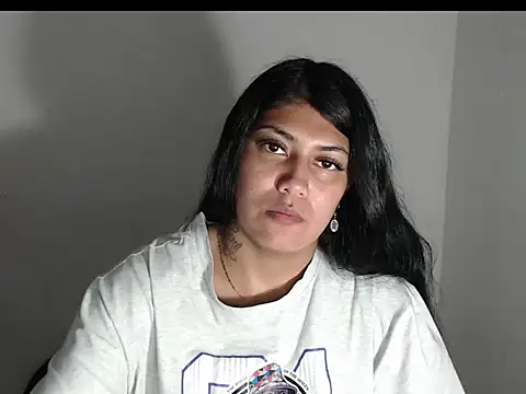 peytonbrunette online show from April 1, 2:23 am