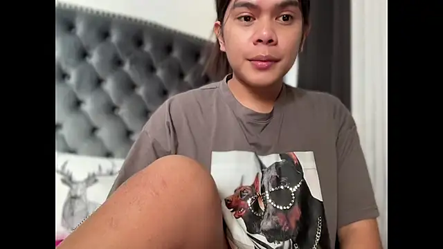 Snapshot of Mooree_naba chatting on March 11, 1:55 am Mooree naba online show from March 11, 1:55 am