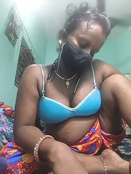 PRIYAGOYAL online show from July 11, 10:29 am