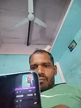 Daddyishere 19 online show from February 28, 11:00 am