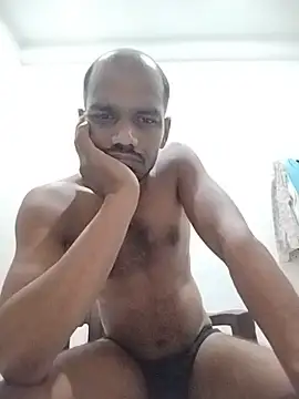 Snapshot of Daddyishere_19 chatting on June 12, 6:18 pm Daddyishere 19 online show from June 12, 6:18 pm