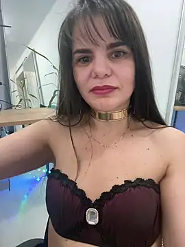 Eziath online show from February 12, 3:45 am