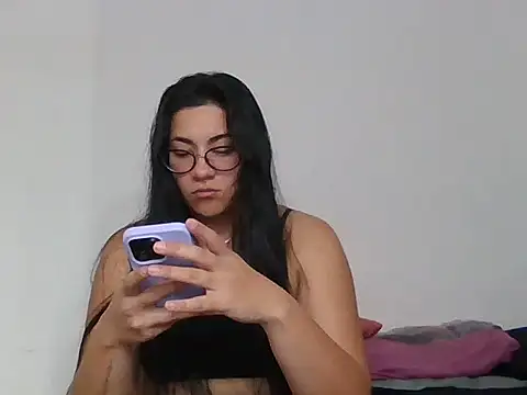 Snapshot of Agusgold22 chatting on March 28, 5:01 pm Agusgold22 online show from March 28, 5:01 pm