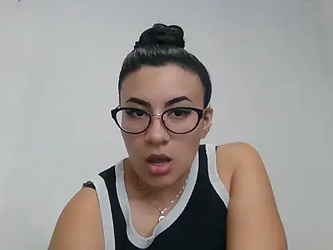 Snapshot of Agusgold22 chatting on April 1, 5:32 pm Agusgold22 online show from April 1, 5:32 pm