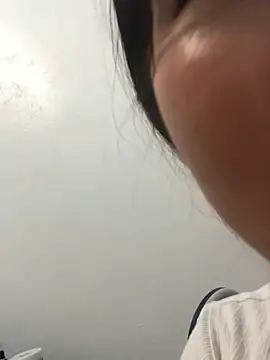 cuty lusy online show from May 11, 7:47 am