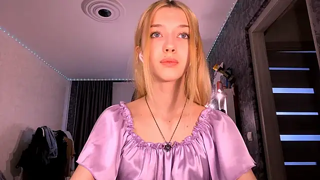 TaliCaan online show from February 14, 12:13 pm