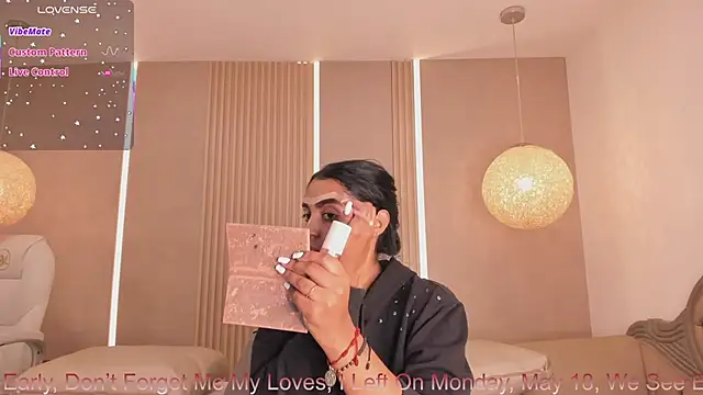 eva lain online show from May 16, 11:53 am
