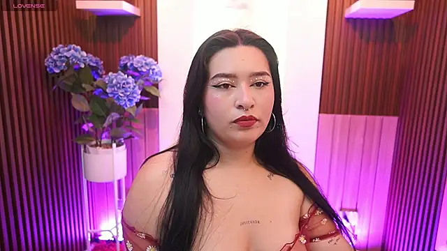 HannaBlake  online show from February 9, 7:18 pm