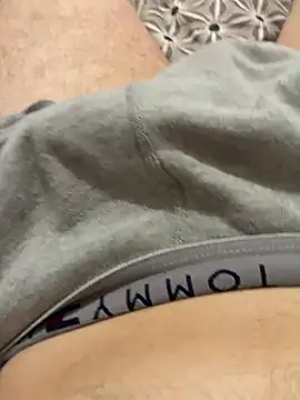 Snapshot of samlas6974 chatting on February 10, 8:13 pm samlas6974 online show from February 10, 8:13 pm