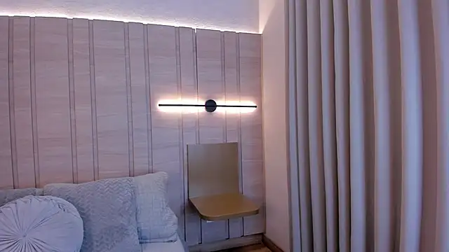 Alessia Gold online show from February 26, 8:30 pm