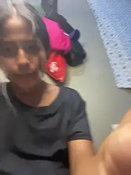 BabyFoxy online show from May 8, 4:18 am