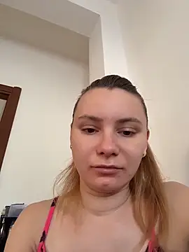 AlessiaandJay online show from April 24, 7:55 am