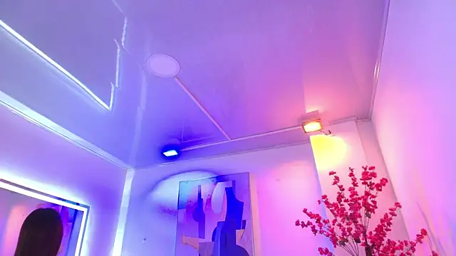 Chloe dolly online show from May 21, 11:39 am