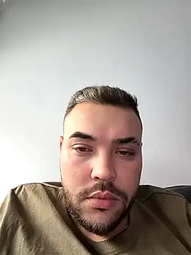 joaoFelipeec online show from March 28, 3:22 pm