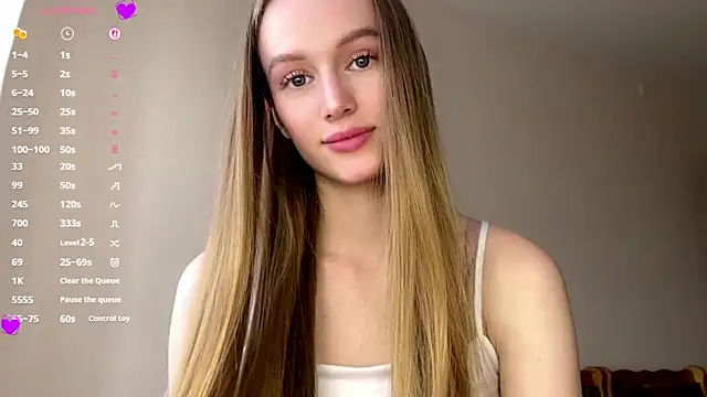 Snapshot of Viktoria_Vibes chatting on April 28, 3:06 pm Viktoria Vibes online show from April 28, 3:06 pm